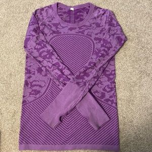 Lululemon Womens Swiftly Tech Top, Purple, Size 8